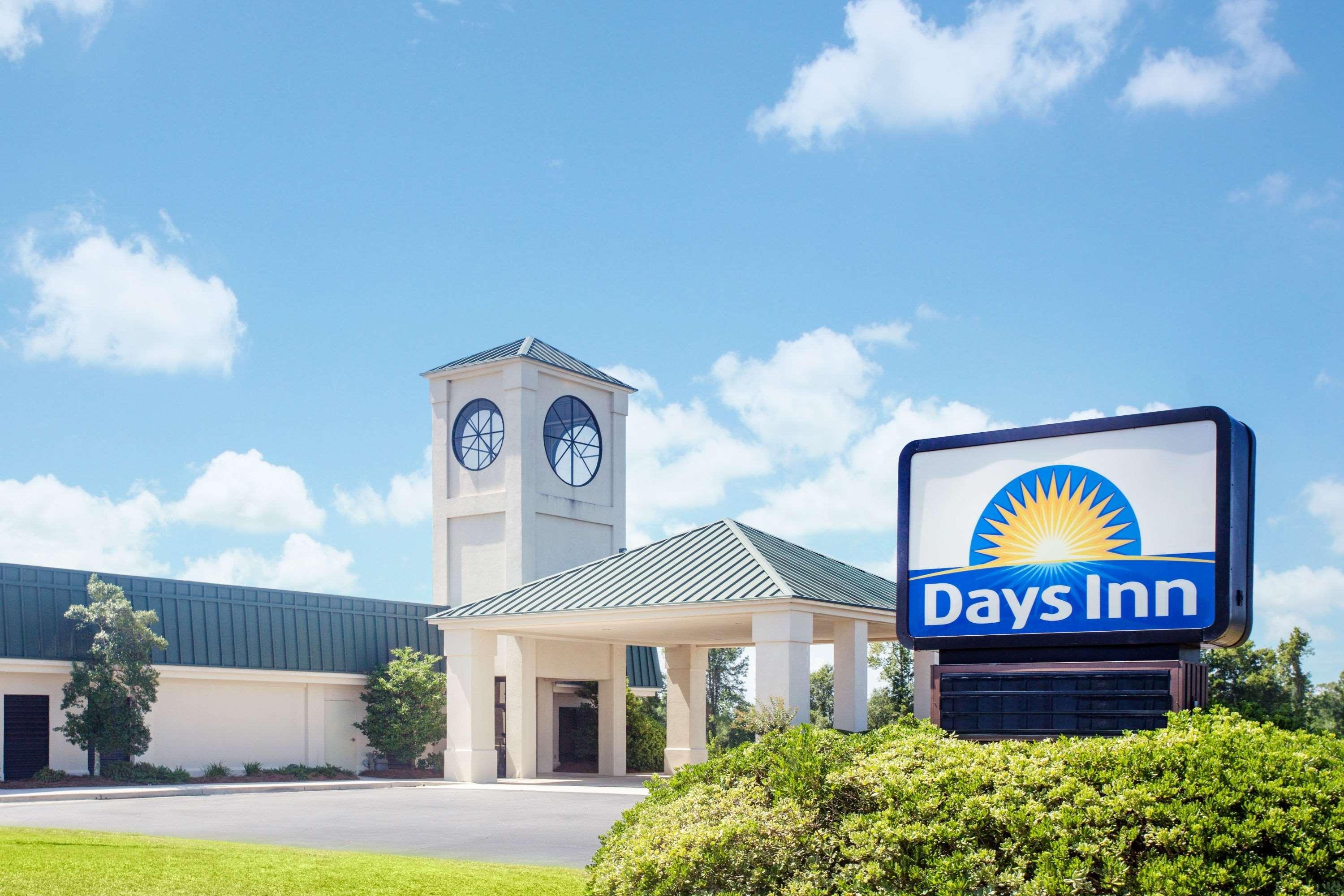 Days Inn By Wyndham Metter Exteriör bild